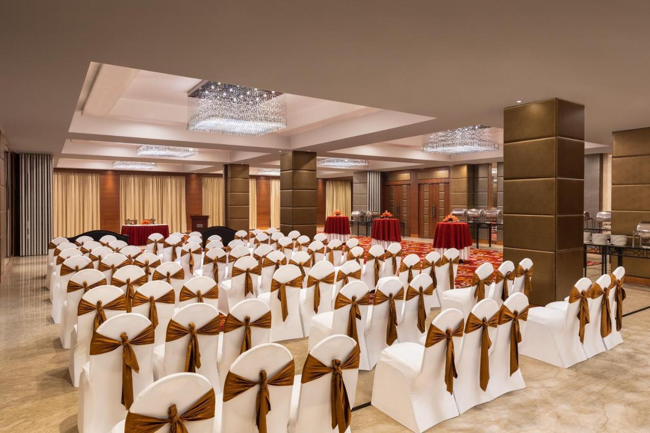 Radisson Jaipur City Center Exterior photo The Royal Hall