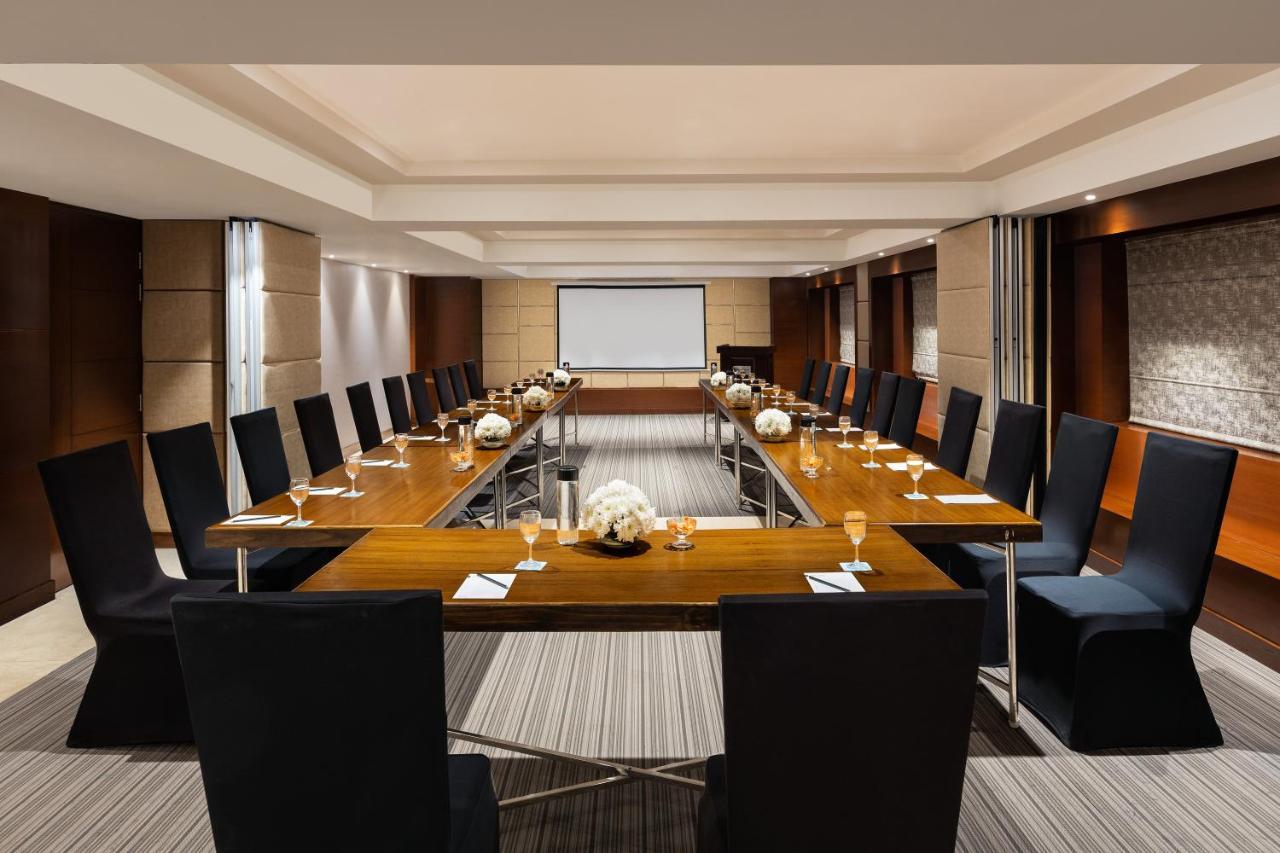 Radisson Jaipur City Center Exterior photo Meeting room