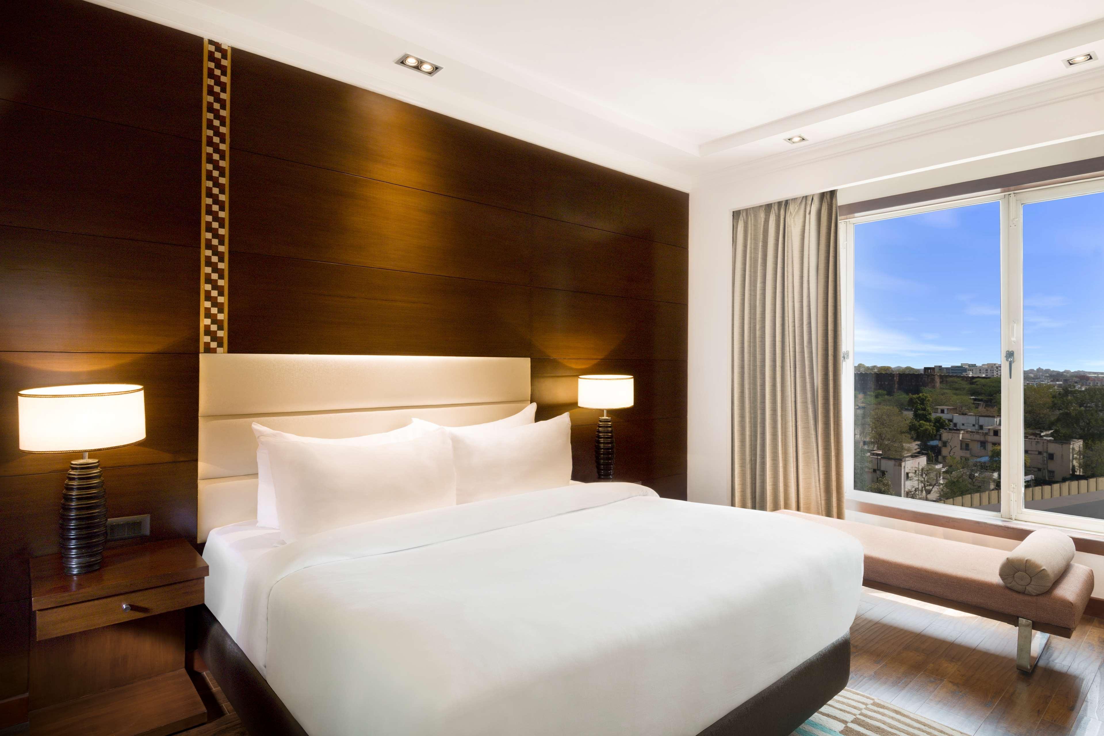 Radisson Jaipur City Center Exterior photo A bedroom at the hotel