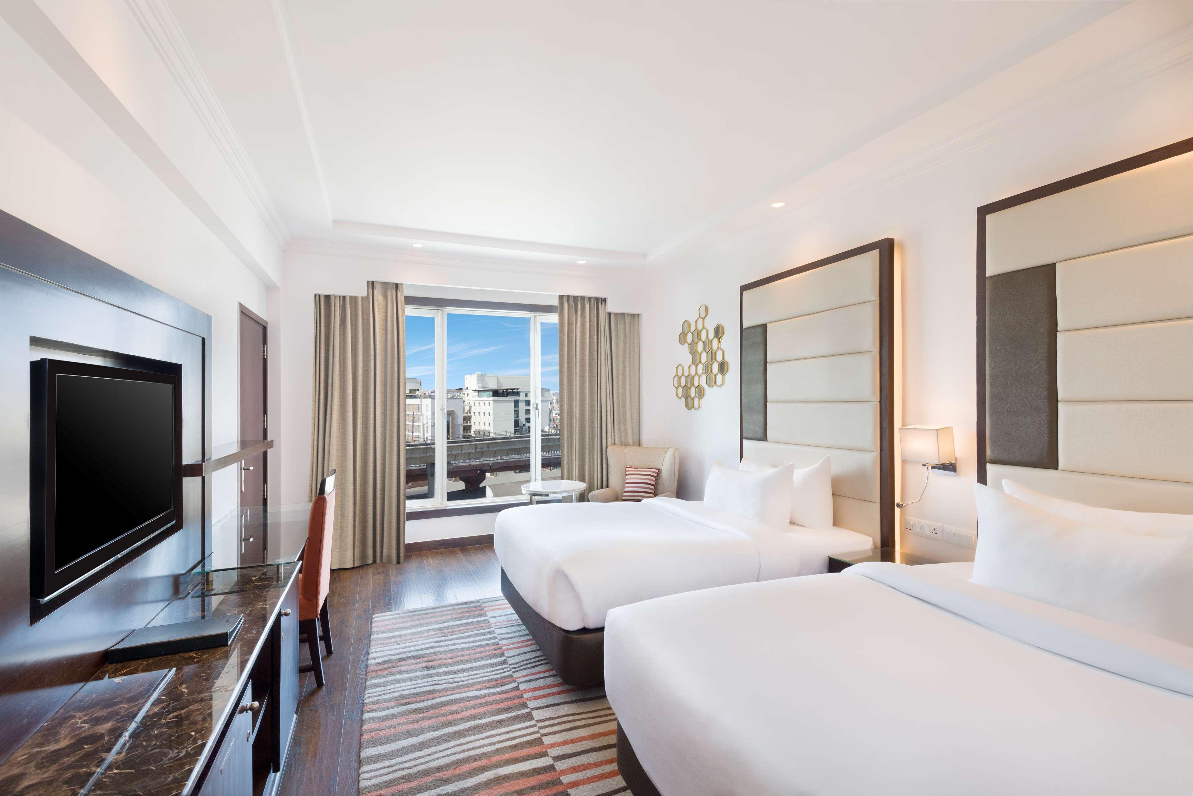 Radisson Jaipur City Center Exterior photo Deluxe Room