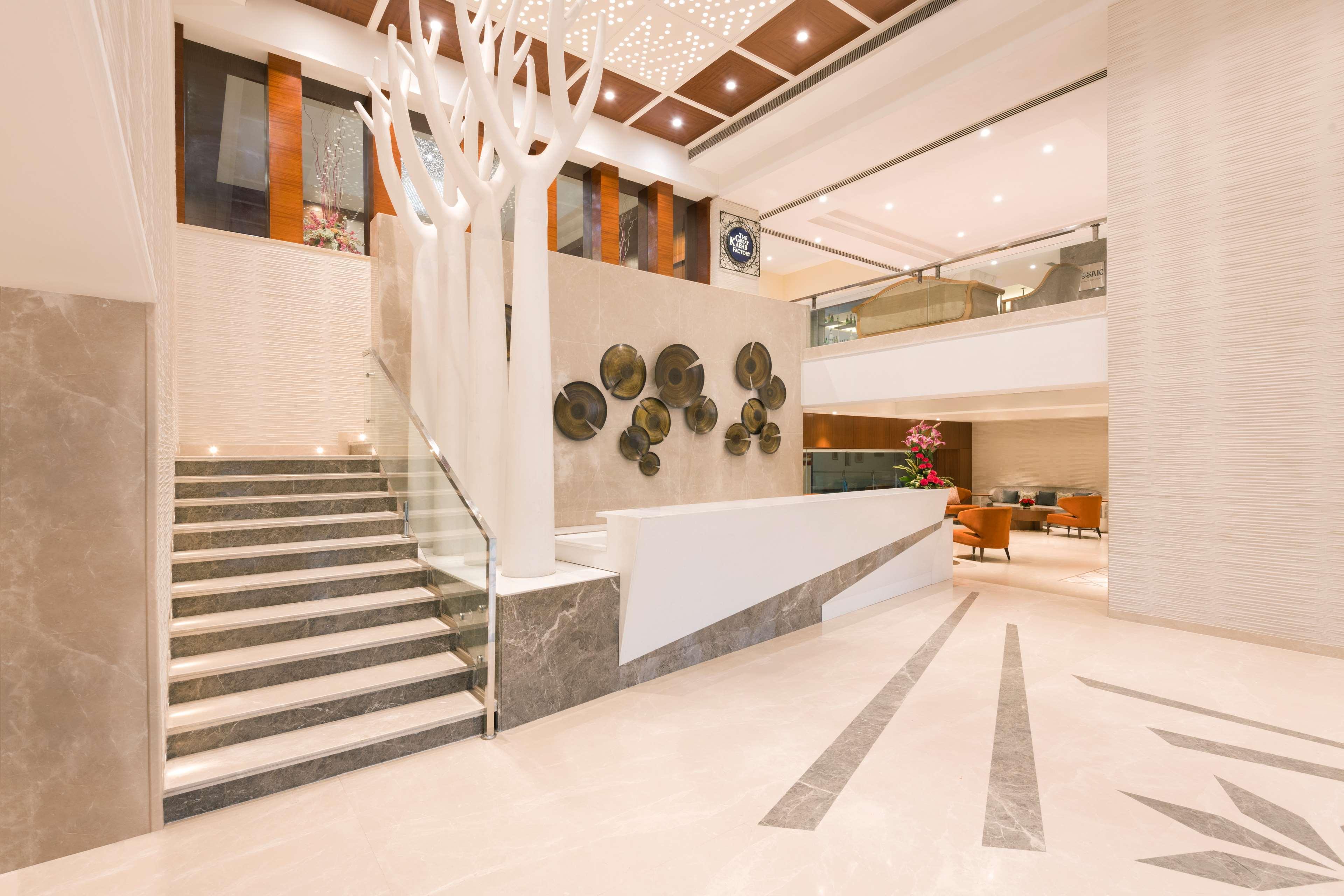 Radisson Jaipur City Center Exterior photo Lobby