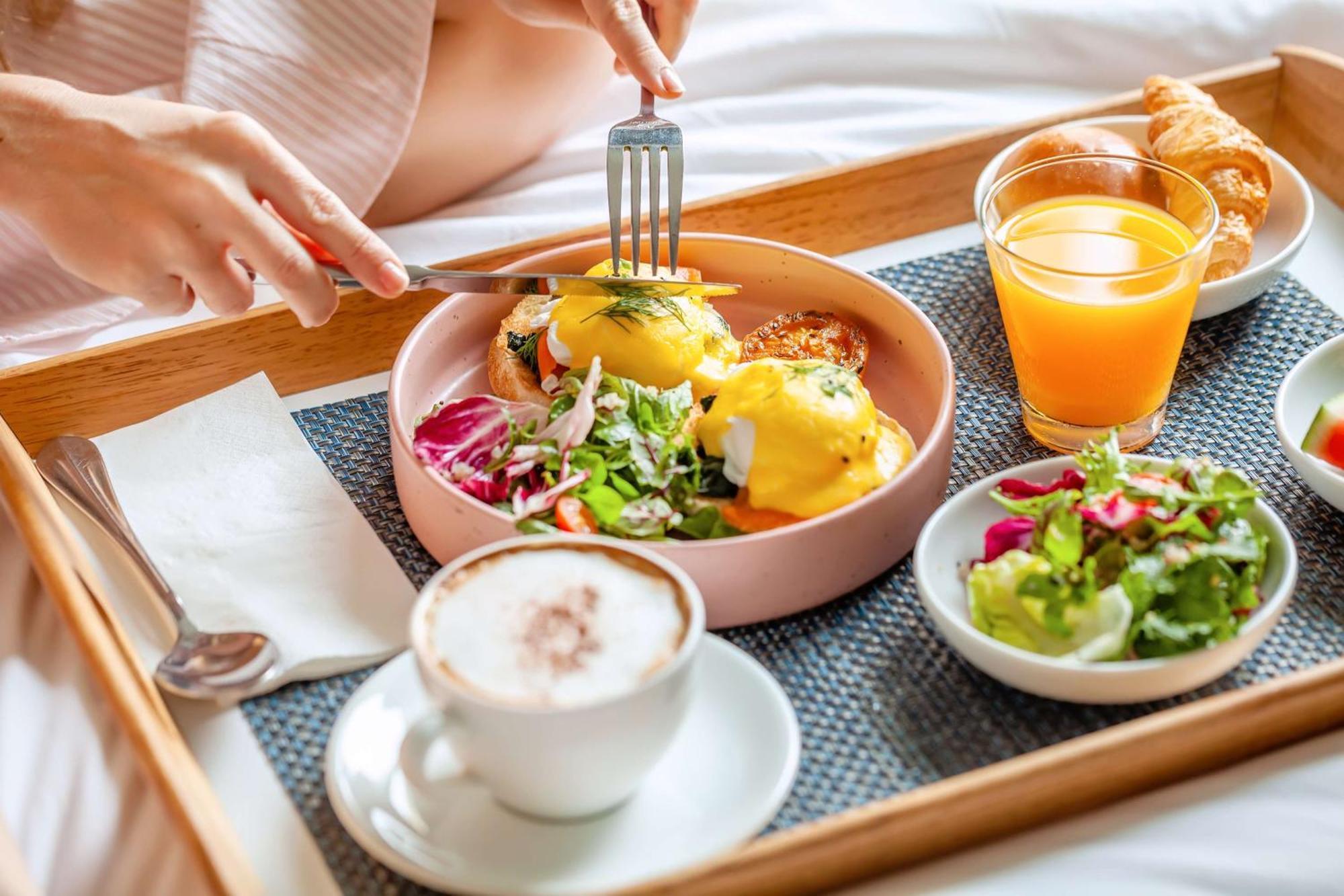 Radisson Jaipur City Center Exterior photo A breakfast tray