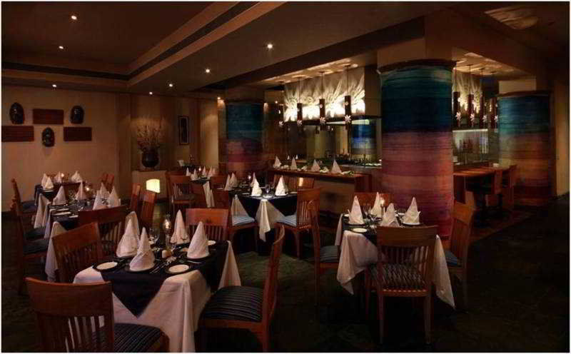 Radisson Jaipur City Center Exterior photo The interior of the restaurant