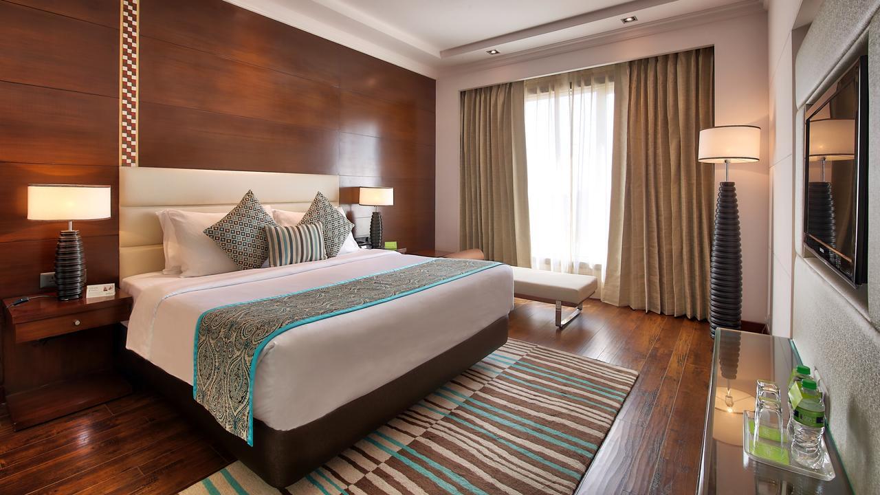 Radisson Jaipur City Center Exterior photo A bedroom at the hotel
