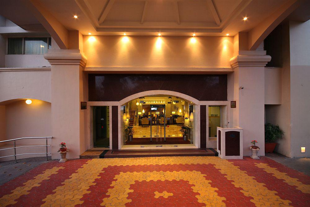 Radisson Jaipur City Center Hotel Exterior photo